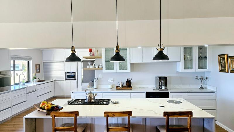 3 Bedroom Property for Sale in Dana Bay Western Cape